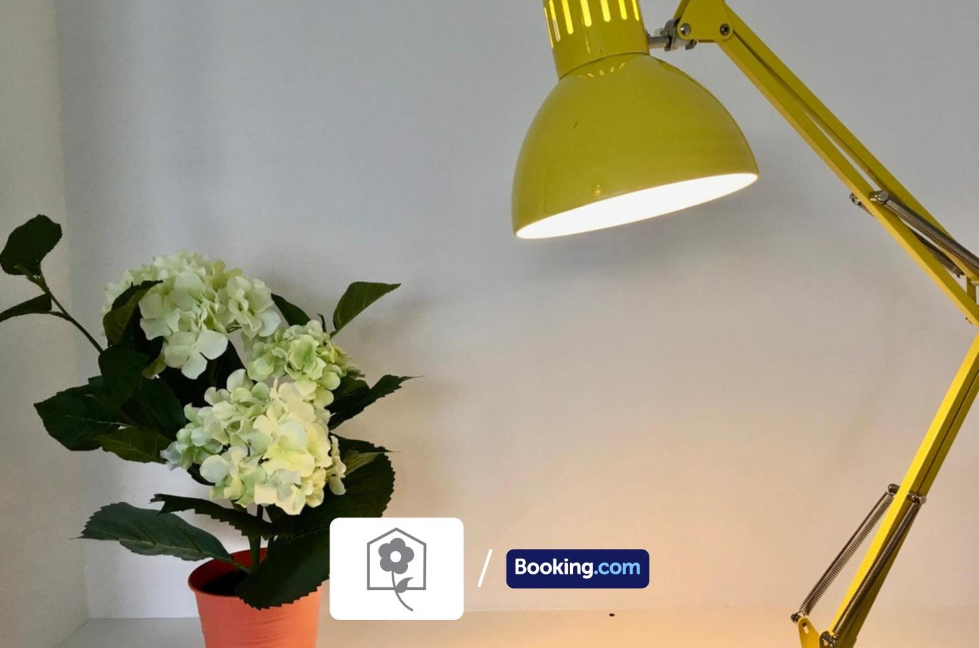 Netley Village Apartment By Your Stay Solutions Short Lets & Serviced Accommodation Netley Southampton With Free Wi-Fi Hamble-le-Rice Eksteriør bilde